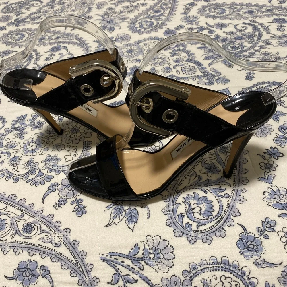 MANOLO BLAHNIK Black BILA Patent Leather Mules Size 7 - Picture 4 of 5